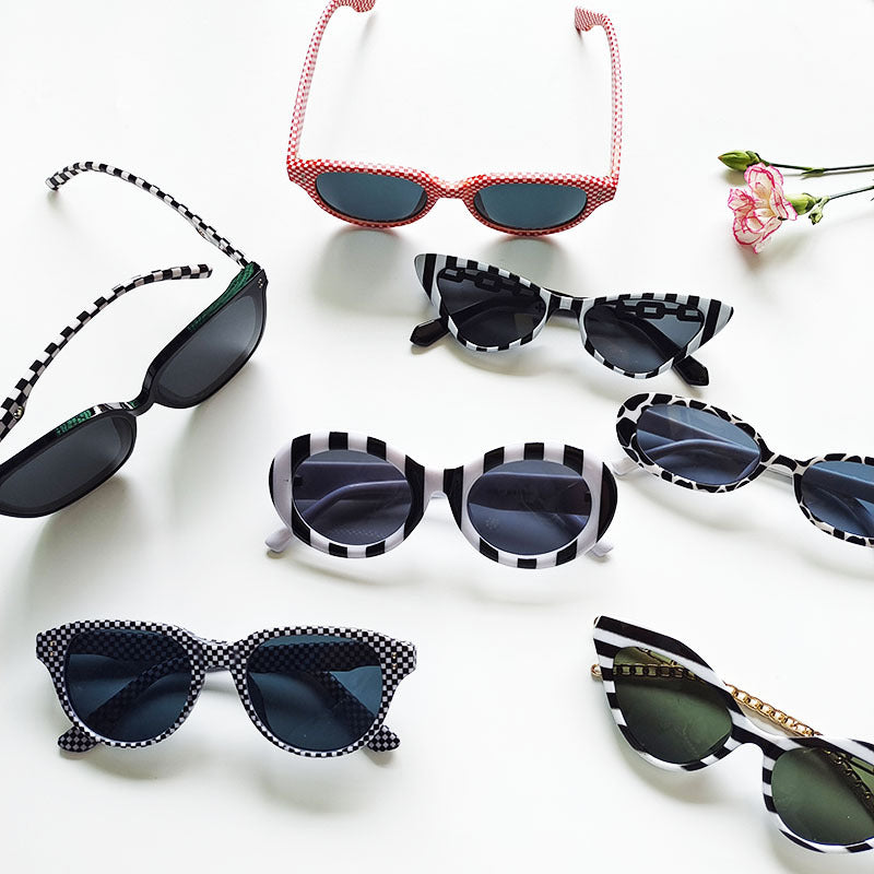 Wholesale Striped Cat Eye PC Small Frame Sunglasses